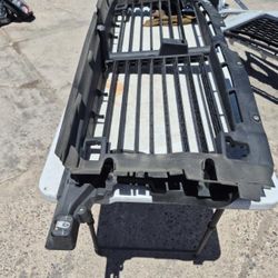 Chevy Silverado 1500 Grille Shutter Oem