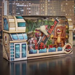 Mattel Jurassic World Hammond Collection T Rex Convention Crasher SDCC 2025