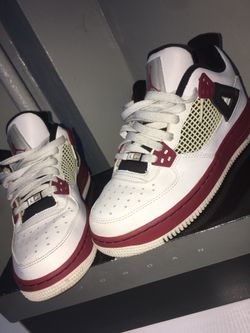 Jordan retro 4’s