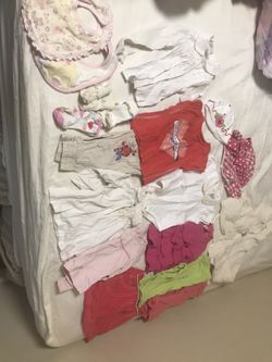 Girl’s clothes size 6-12 months