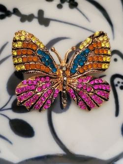 Vintage Multicolor Rhinestone Butterfly Brooch Antique Gold Tone Lapel Pin