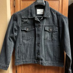 Women’s black denim jacket