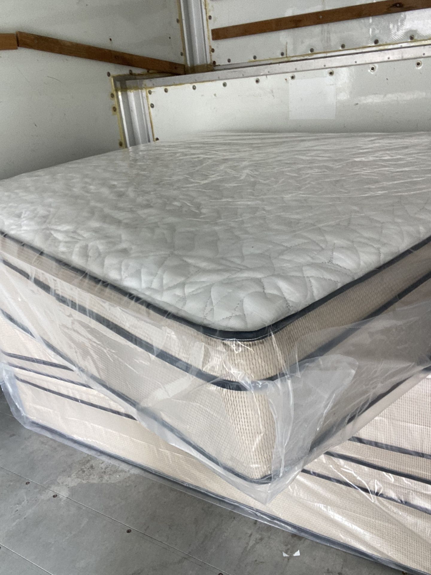 Queen Pillowtop Set New In Plastic Free Delivery In Atlanta