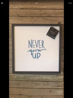 Nordstrom Petal Lane Magnetic board