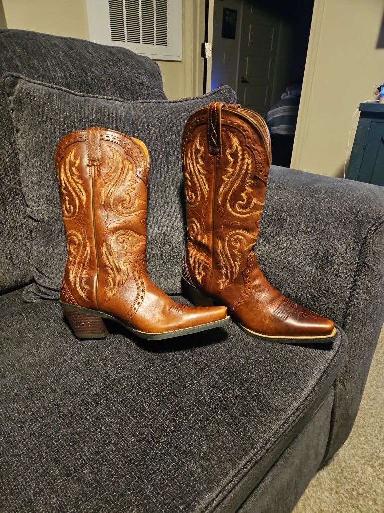 Womens Ariat Boots
