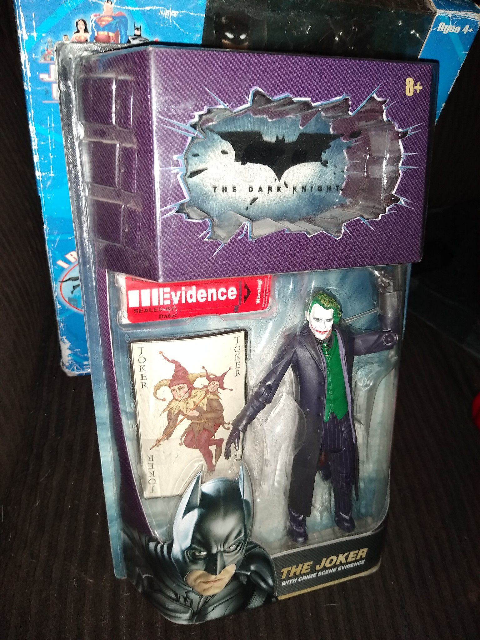 Joker the dark Knight action figure