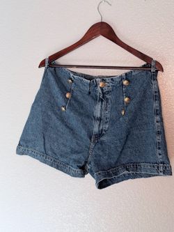 High-Waist Denim Shorts with Gold Buttons Zara