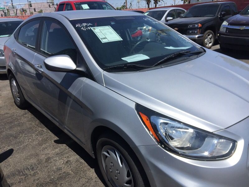 2012 Hyundai Accent