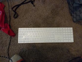 Wireless Apple Keyboard