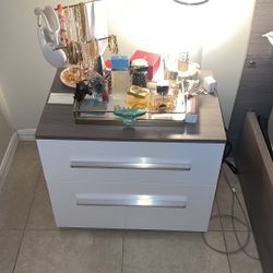 Bed Frame , Dresser , Night Stand 