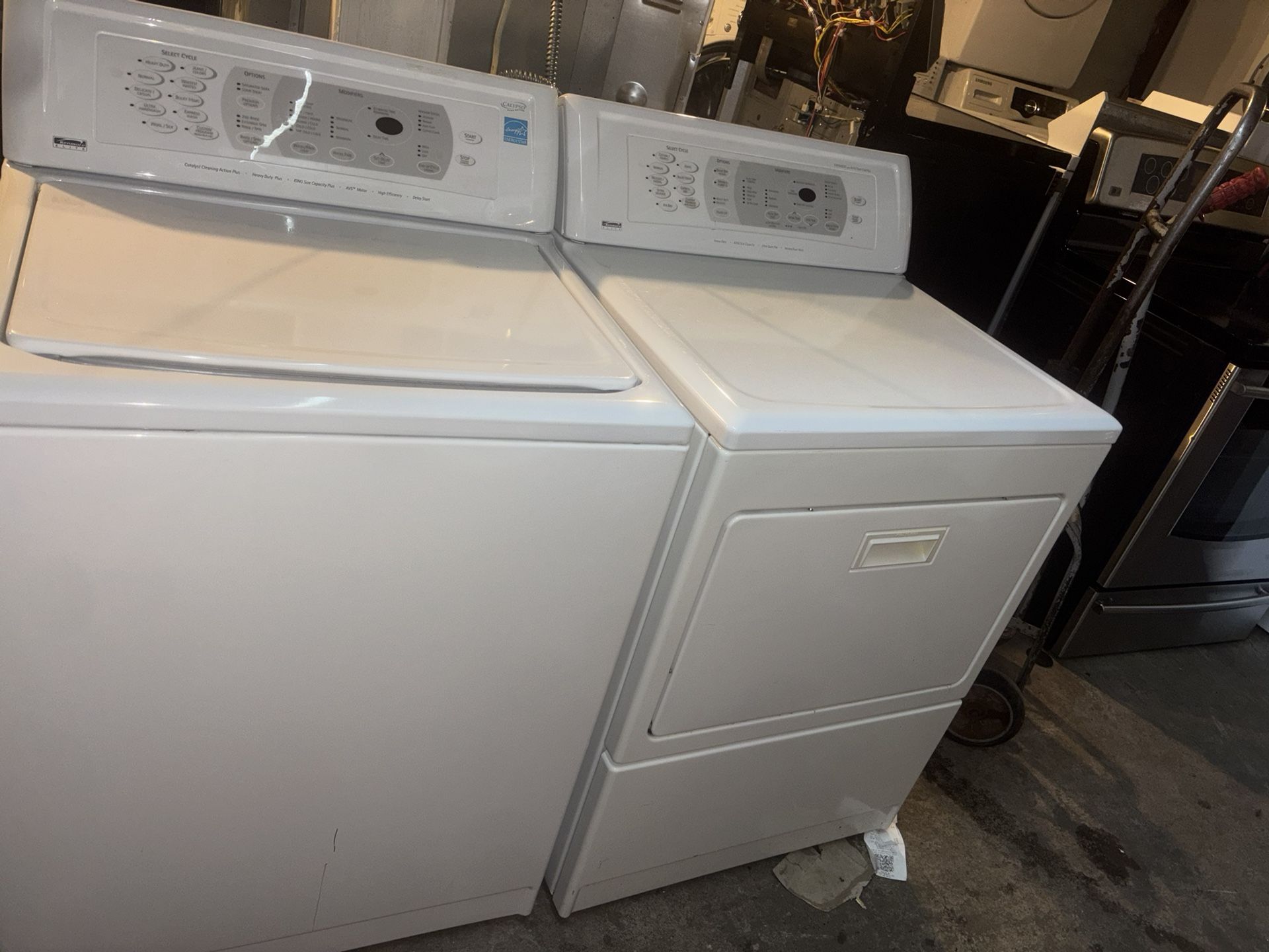 Kenmore Washer And Dryer Set On Good Working Condition 