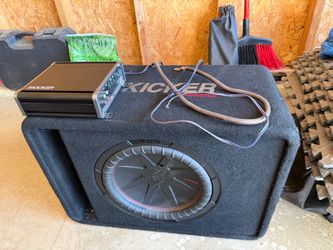 Kicker subwoofer with amp
