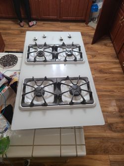 Cooktop stove