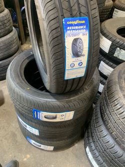 215/55/17 Goodyear Assuarance max guard