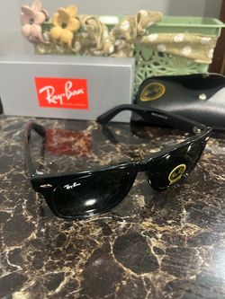 Ray.Ban Black Rectangular Sunglasses