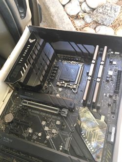 T-Force Vulcan Z DDR4 Ram 2X32 64GB TOTAL & TUF GAMING Z690-Pluse WiFi D4 Motherboard