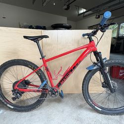 Marin Rock Springs 1 – Upgraded 1x Drivetrain, Race Face Turbine Crankset, Manitou Fork