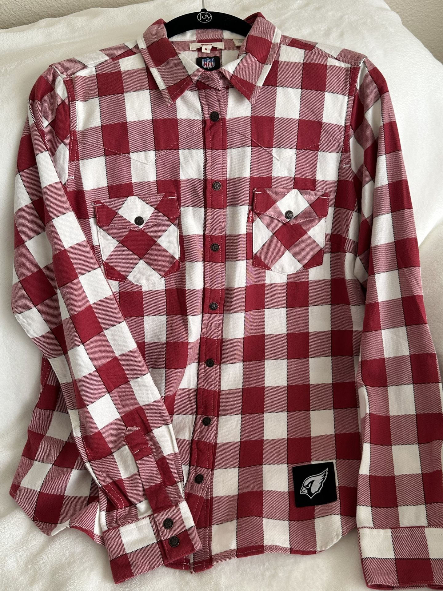 NEW LEVIS Button-up NFL Shirt - AZ Cardinal’s. Size M