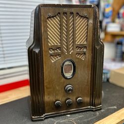 Antique 1930’s Philco Model 620 Radio