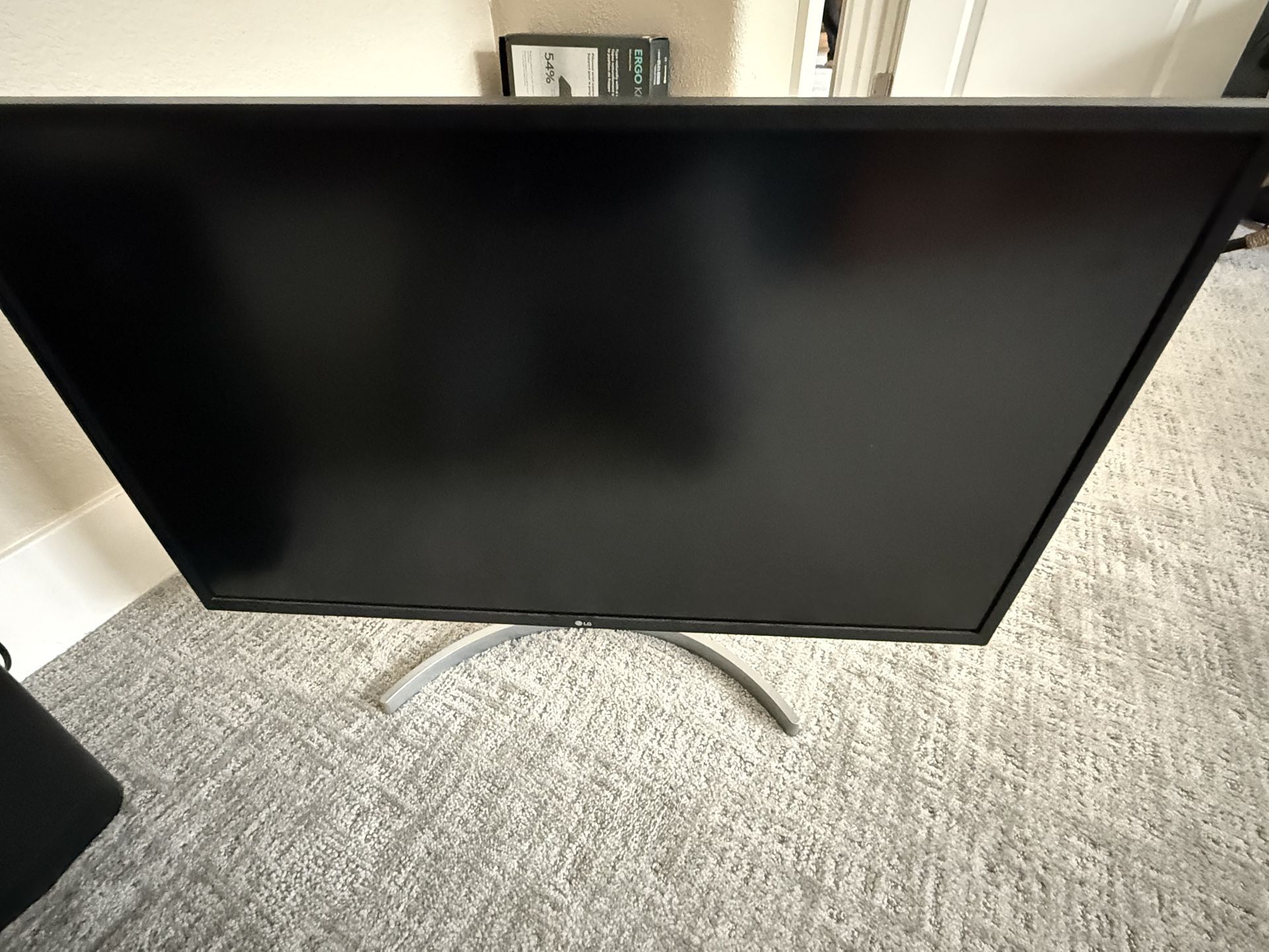 LG 32 Inch Monitor