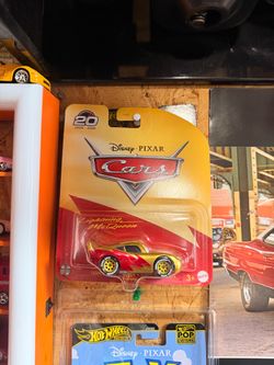 Disney Pixar Cars Lightning McQueen 20th Anniversary Die-Cast