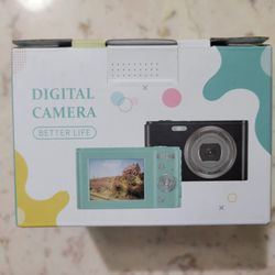 1080P Digital Camera with Memory Card and 2 batteries