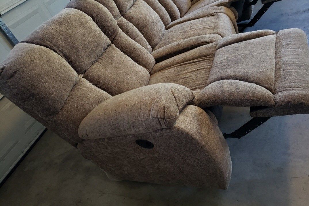 Recliner Sofa