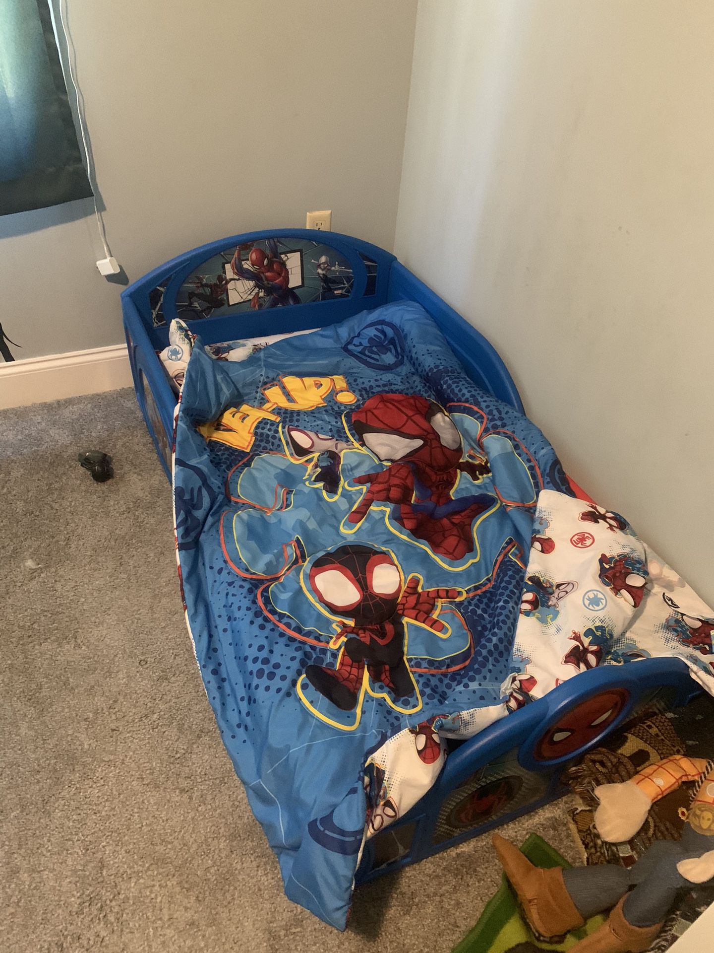 Toddler 🕷️ Man Bed
