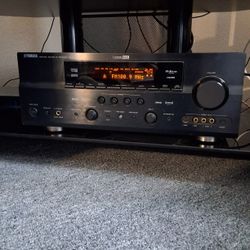 Yamaha  7-channel  Stereo Receiver 