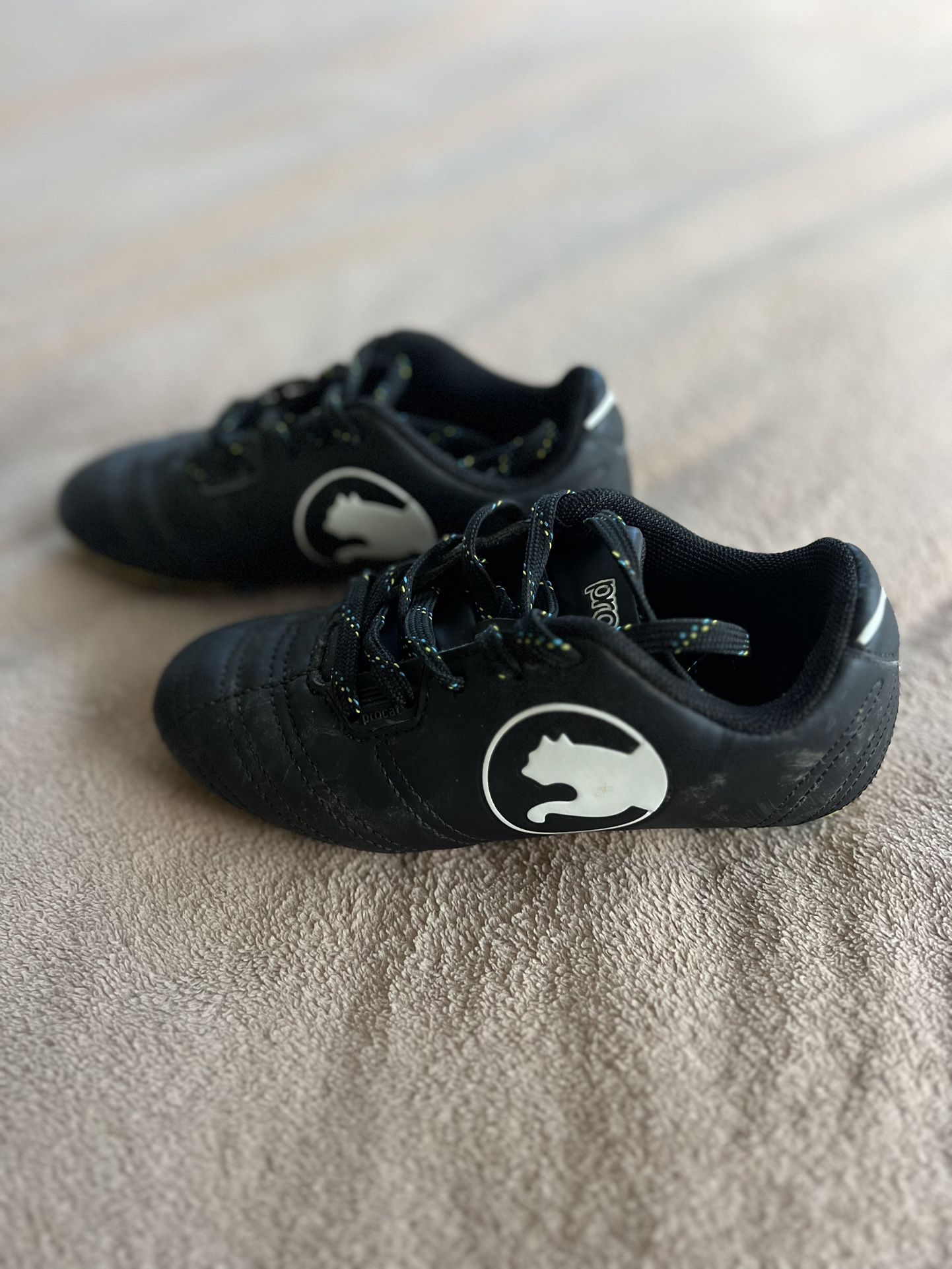 Kid’s Soccer Cleats