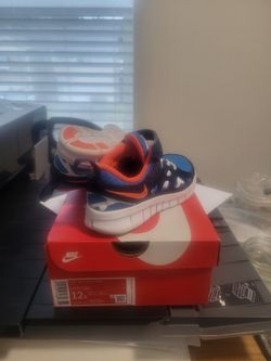 SHOES NIKES $25 EACH PUYALLUP
