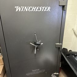 Winchester gun safe traditional series