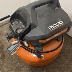 6 Gallon Ridged Air Compressor 