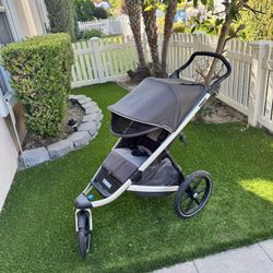 Thule Urban Glide Jogging Stroller