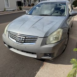 Nissan Maxima