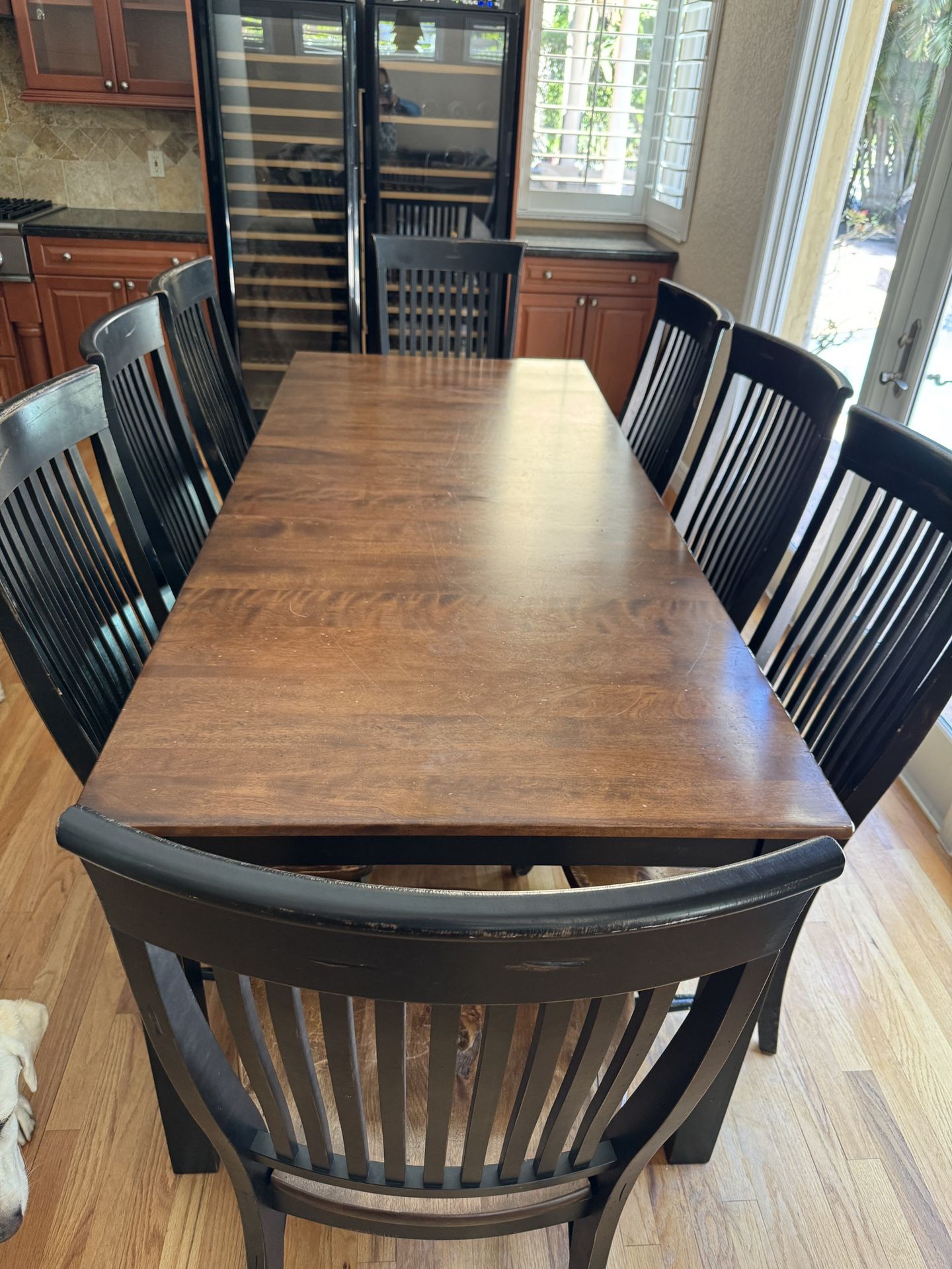 Thomasville Kitchen Table/ Rustic Wood 