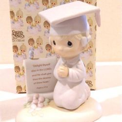 Retired 1984 Precious Moments "Seek Ye The Lord" Girl Graduate