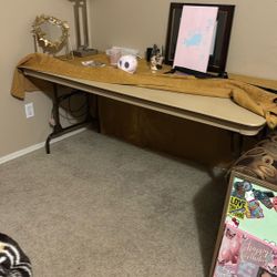 Banquet Table 
