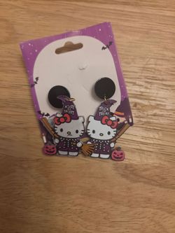 Hello kitty halloween earrings
