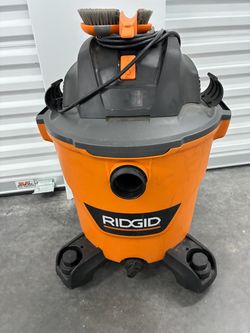 RIDGID 16 GAL WET AND DRY SHOPVAC with hose no attachments