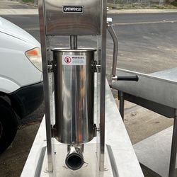 Sausage stuffer- uniworld