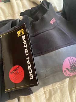 Women’s Shorty Spring Wetsuit 7/8 NEW