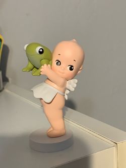 Kewpie holding things series