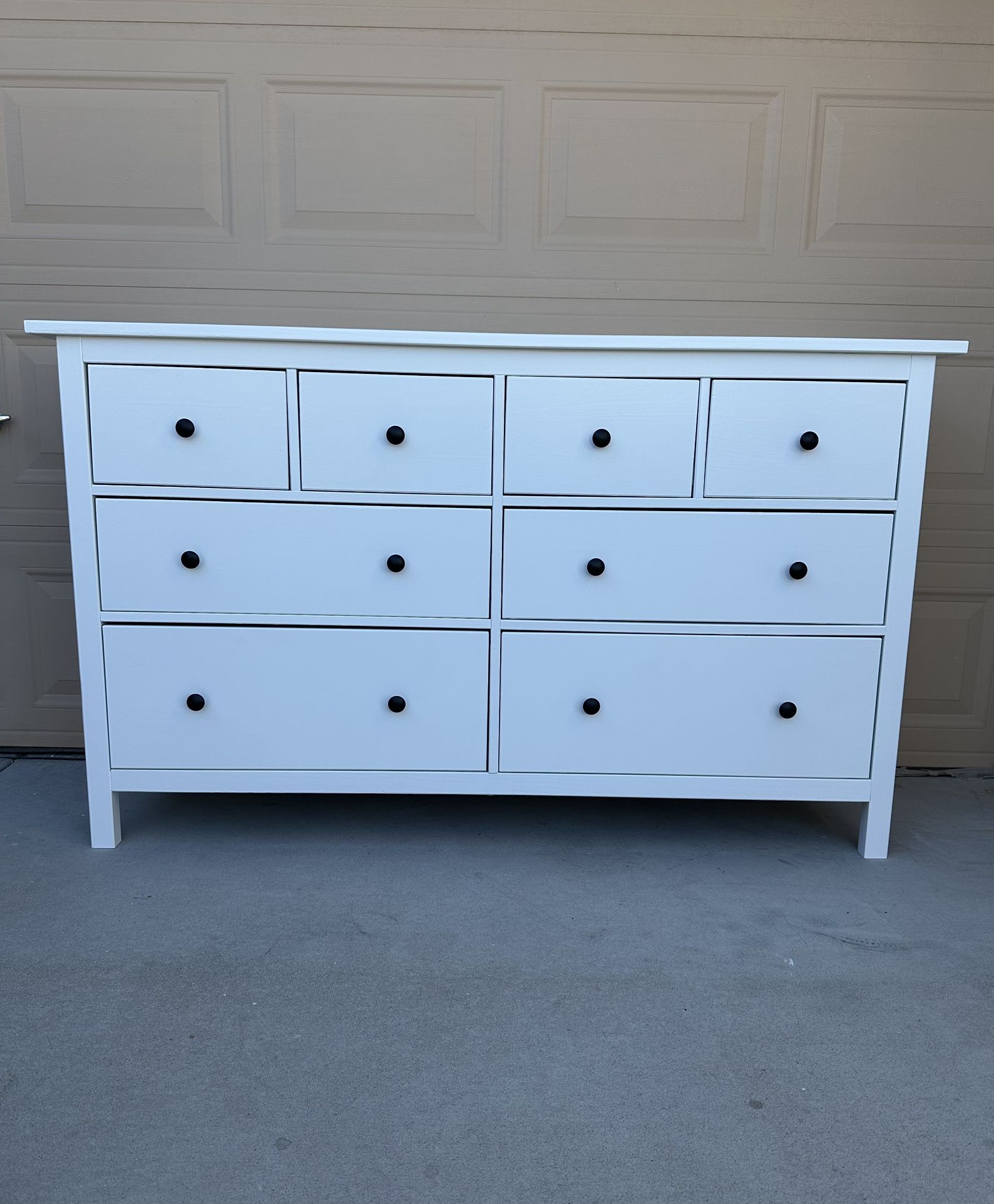 Ikea Hemnes Dresser 8-Drawers