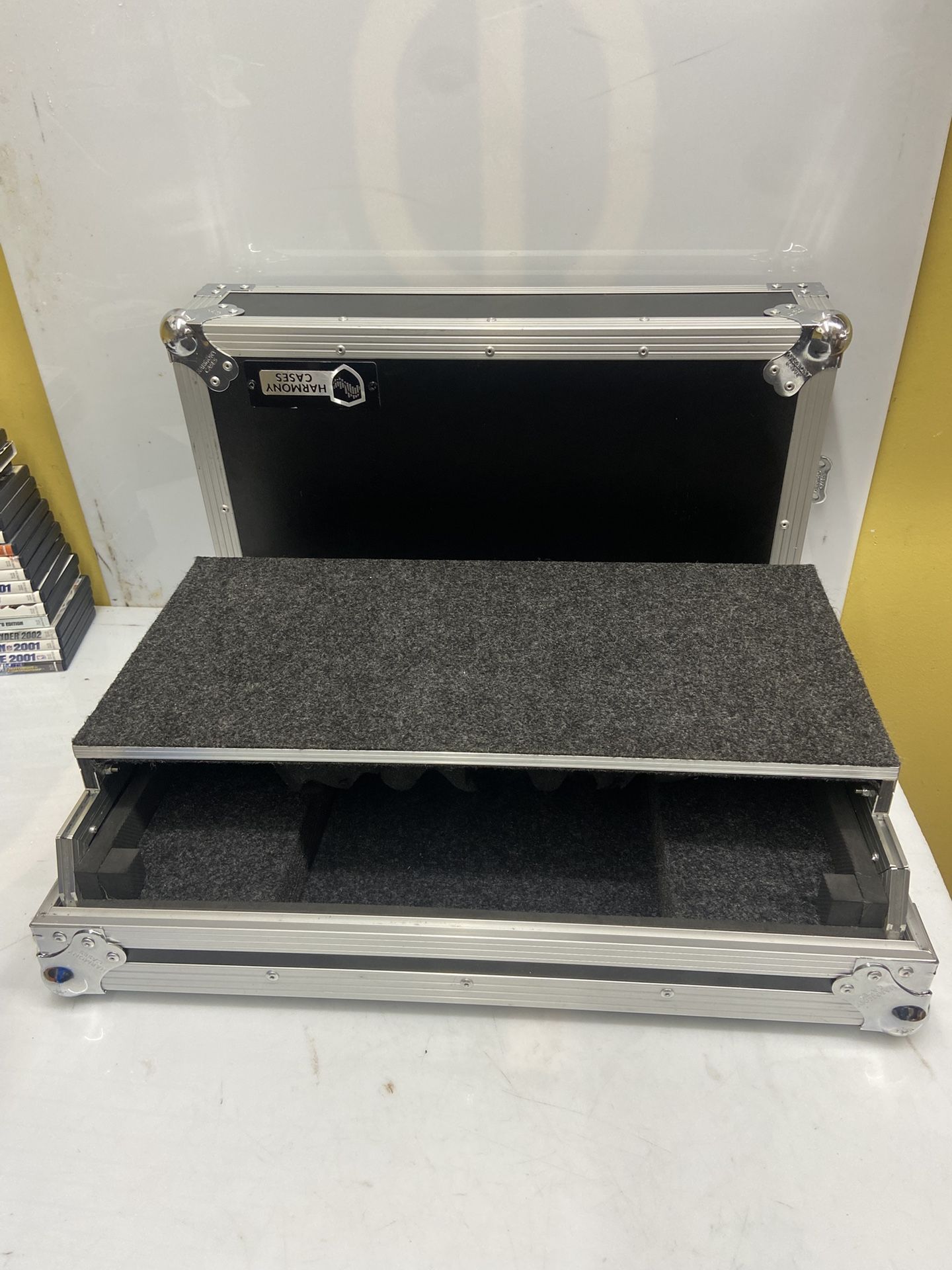 Flight Case for Pioneer DDJ-REV1 Digital Controller W-Sliding Laptop Shelf
