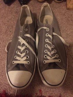 Converse tennis shoes