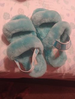 Uggs Fur Sandles
