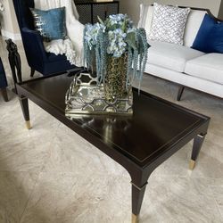 Beautiful Lexington great room Coffee table, length 54 inch Heights 18 inch, stunning Golden Metal Legs for every room in the house.