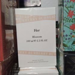 Burberry Her Blossom Perfume Brand New 