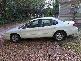 2005 Ford Taurus